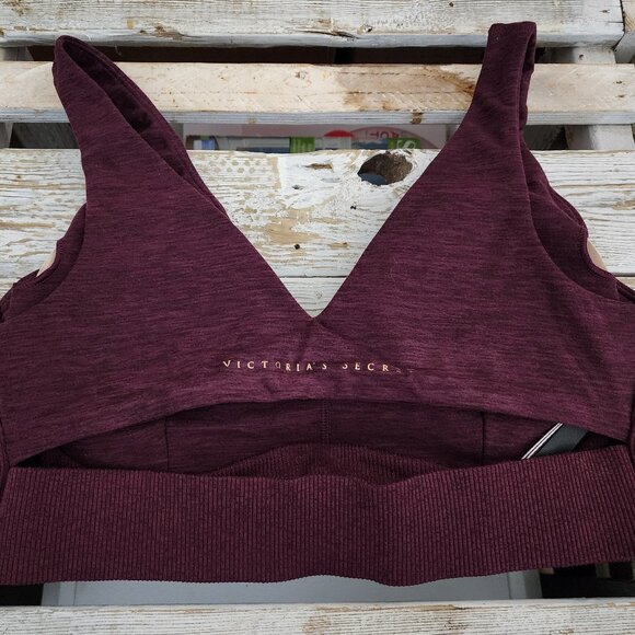 Victoria Secret Maroon Split Back Sports Bra Size L NWT!!! - Picture 2 of 4